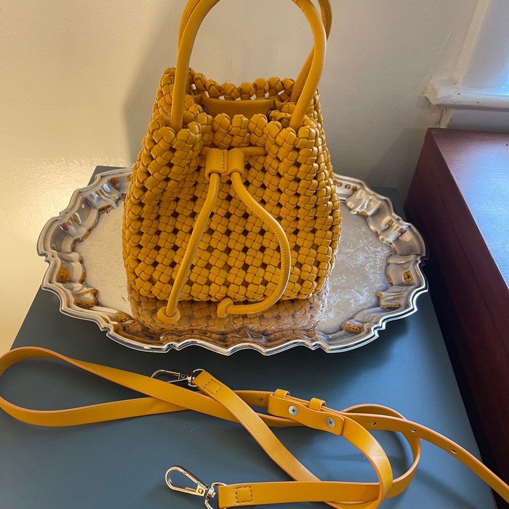 Anthro NWT Yellow Woven Bucket BaG
